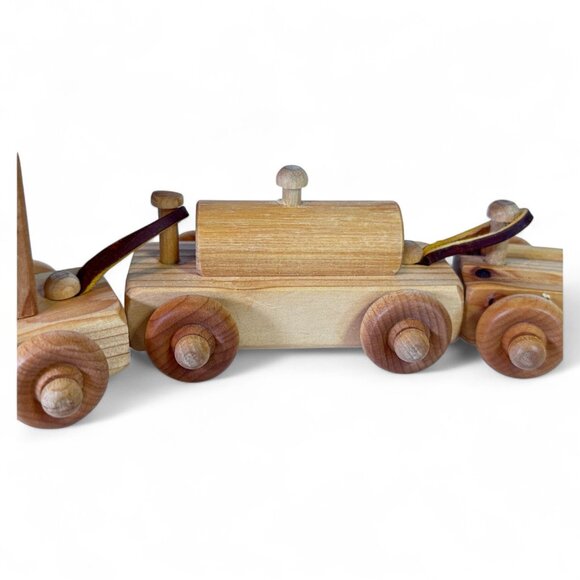 Vintage Handmade Wooden Toy Train Set – Engine & 4 Cars Natural Wood - Picture 3 of 11